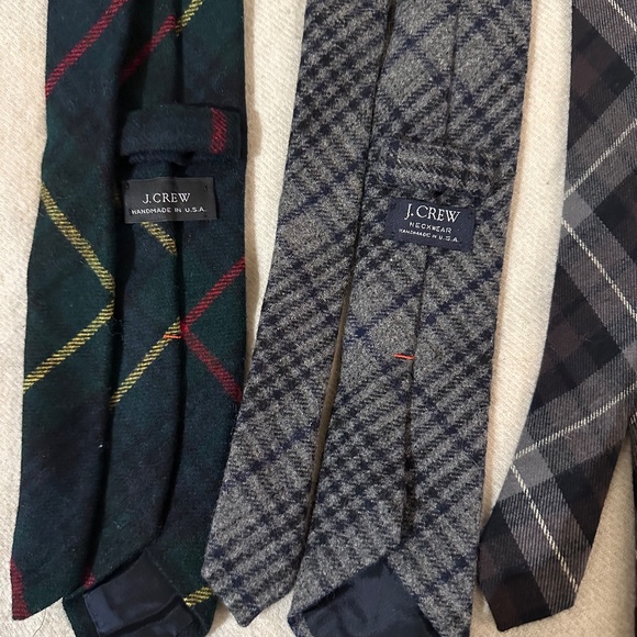 Bundle of winter/all-season ties (Band of Outsiders, J. Crew, Uniqlo - Picture 7 of 7